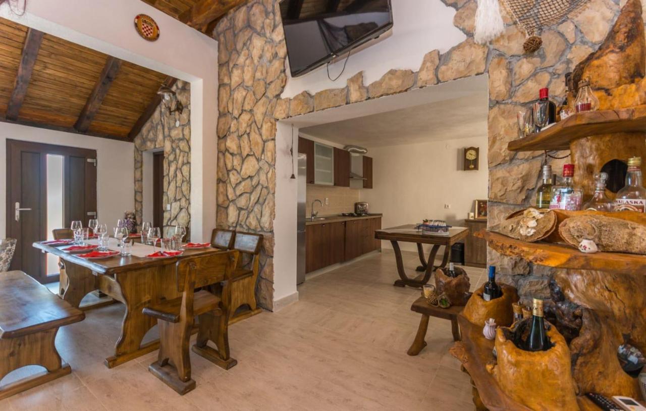 Agape Apartments بيوغْغاد نا موغو المظهر الخارجي الصورة