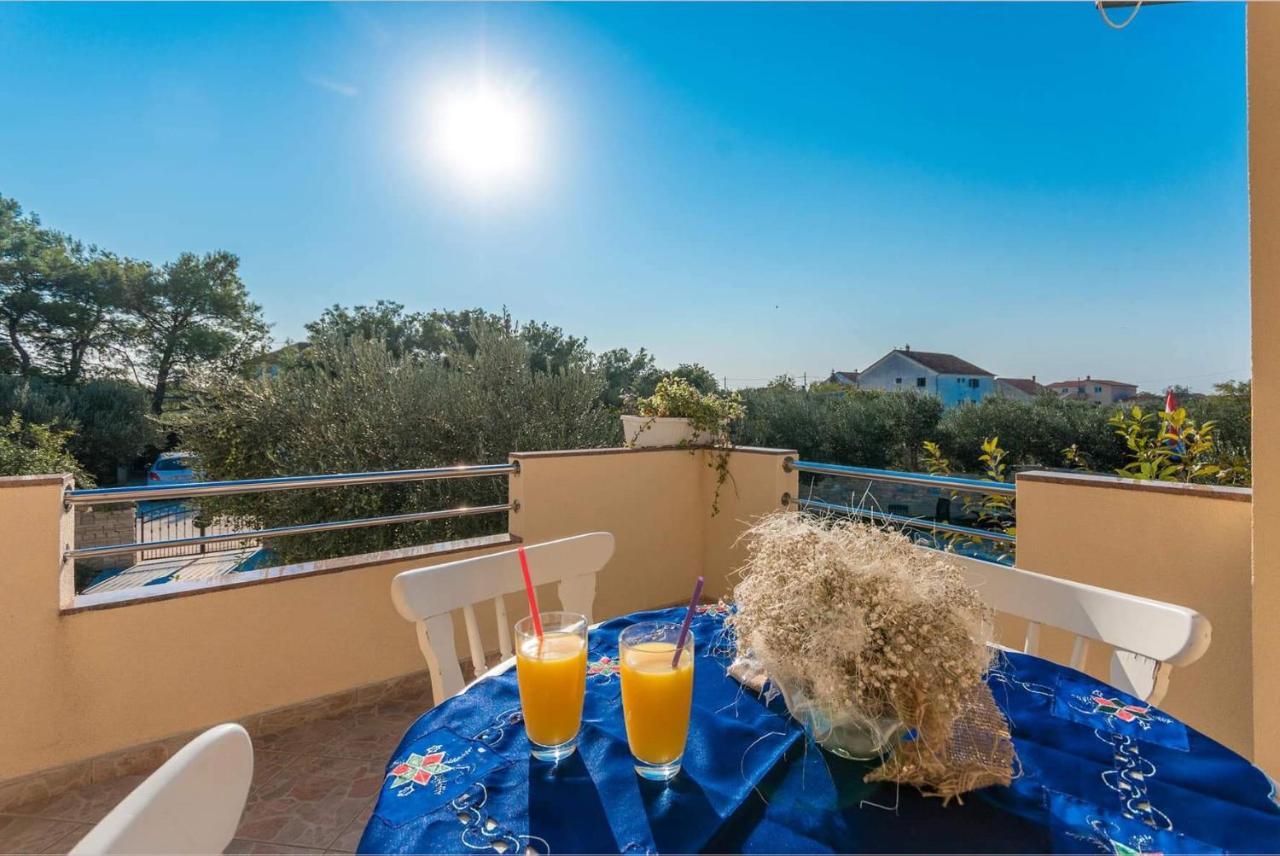 Agape Apartments بيوغْغاد نا موغو المظهر الخارجي الصورة