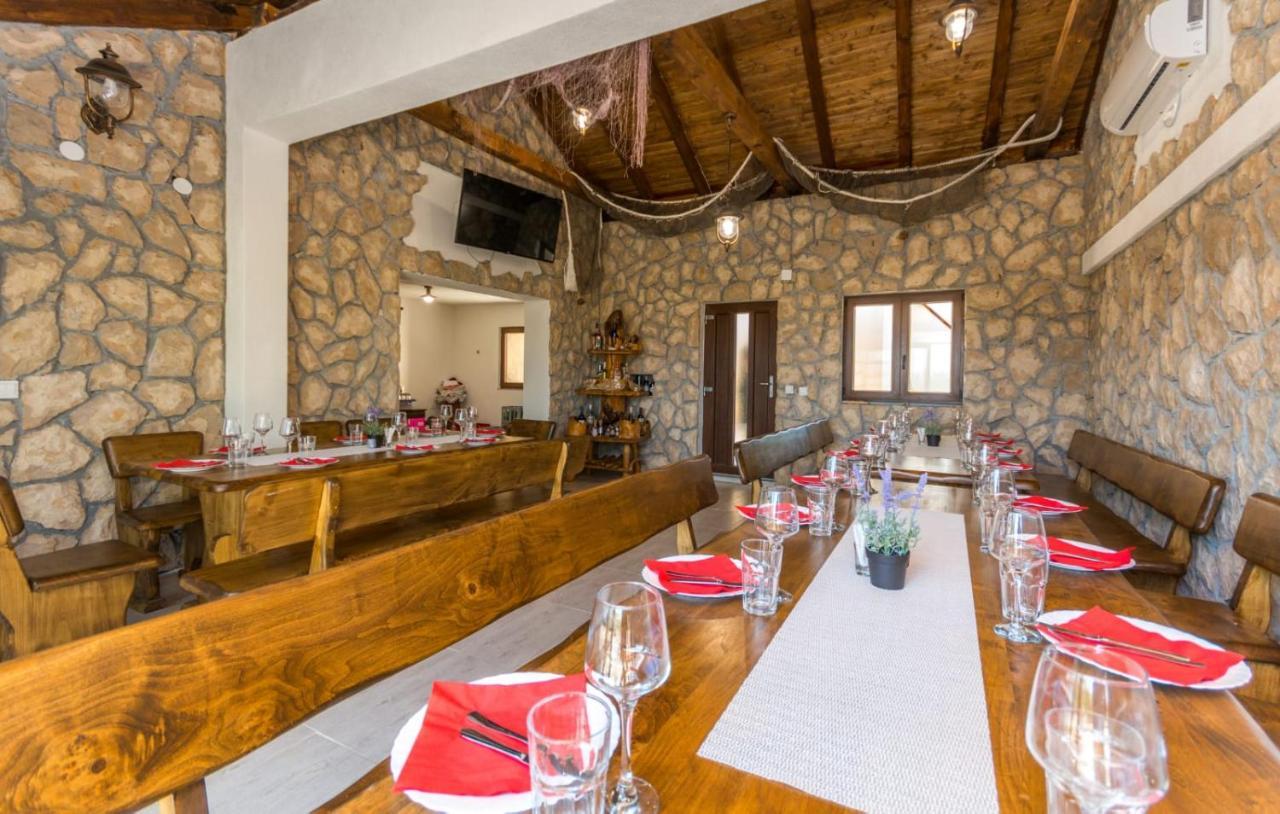 Agape Apartments بيوغْغاد نا موغو المظهر الخارجي الصورة