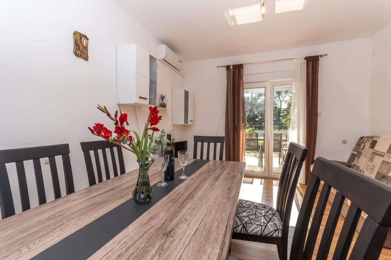 Agape Apartments بيوغْغاد نا موغو المظهر الخارجي الصورة