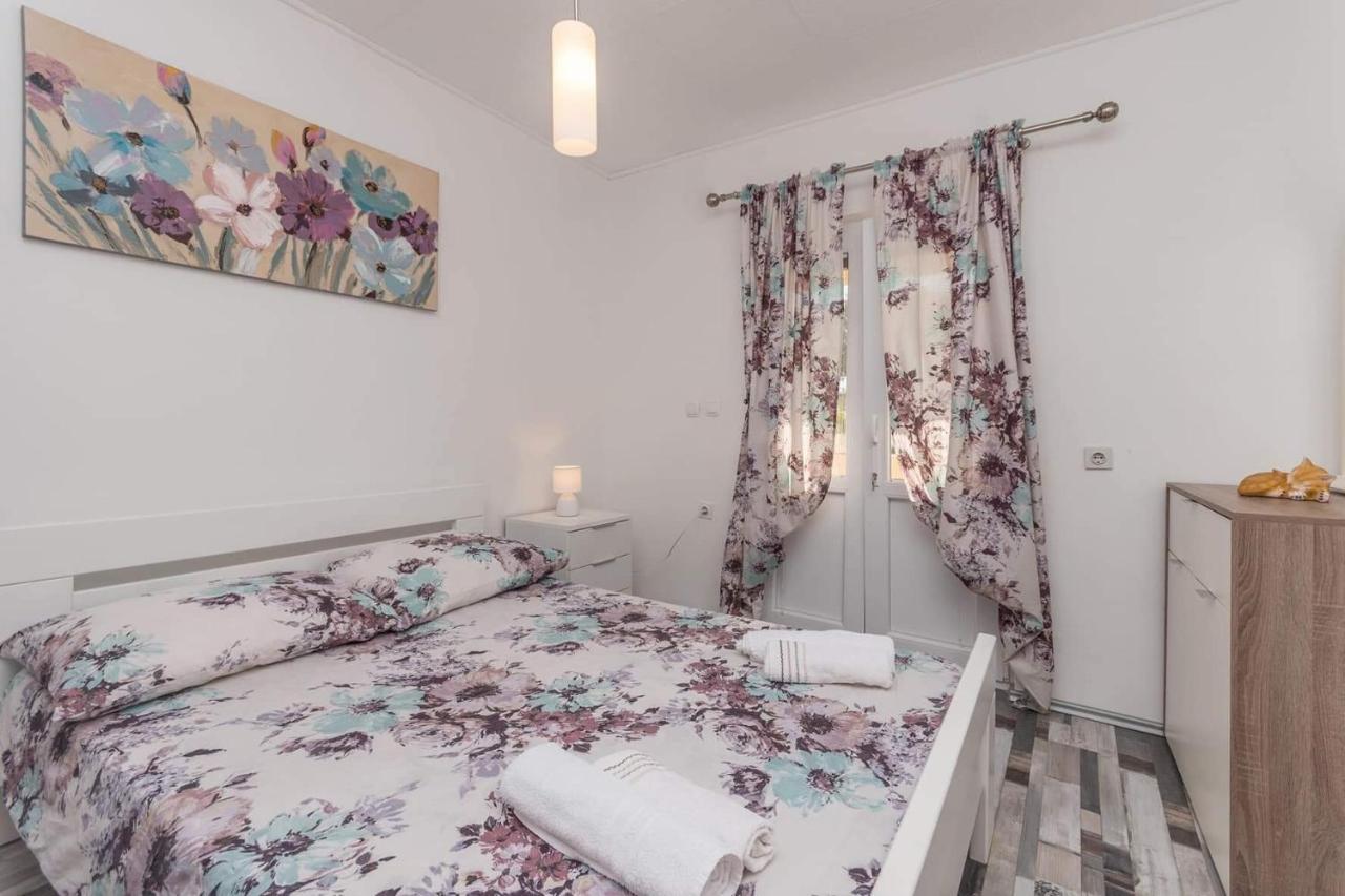 Agape Apartments بيوغْغاد نا موغو المظهر الخارجي الصورة