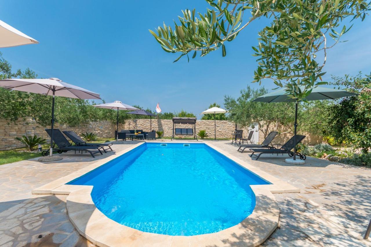 Agape Apartments بيوغْغاد نا موغو المظهر الخارجي الصورة