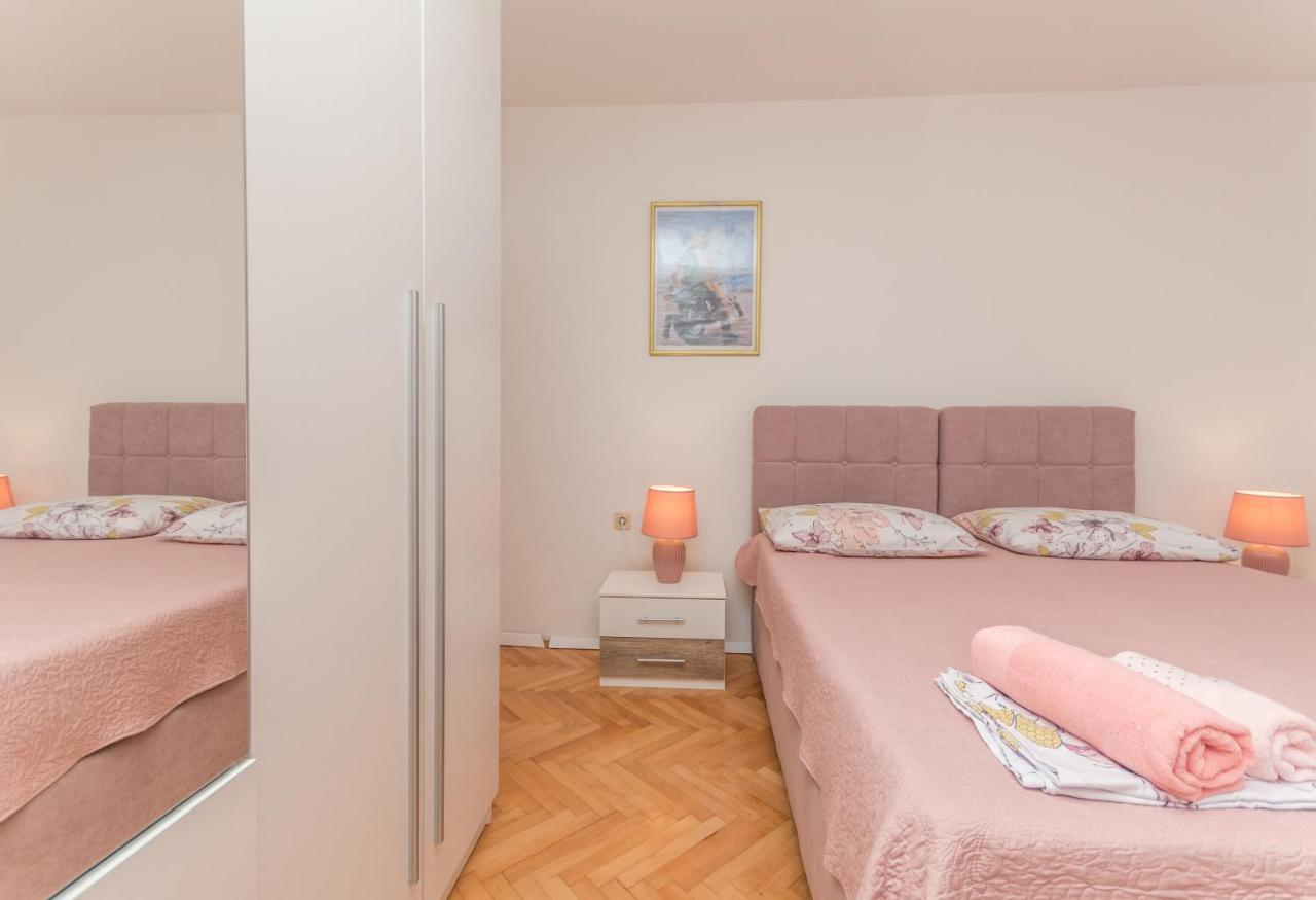 Agape Apartments بيوغْغاد نا موغو المظهر الخارجي الصورة