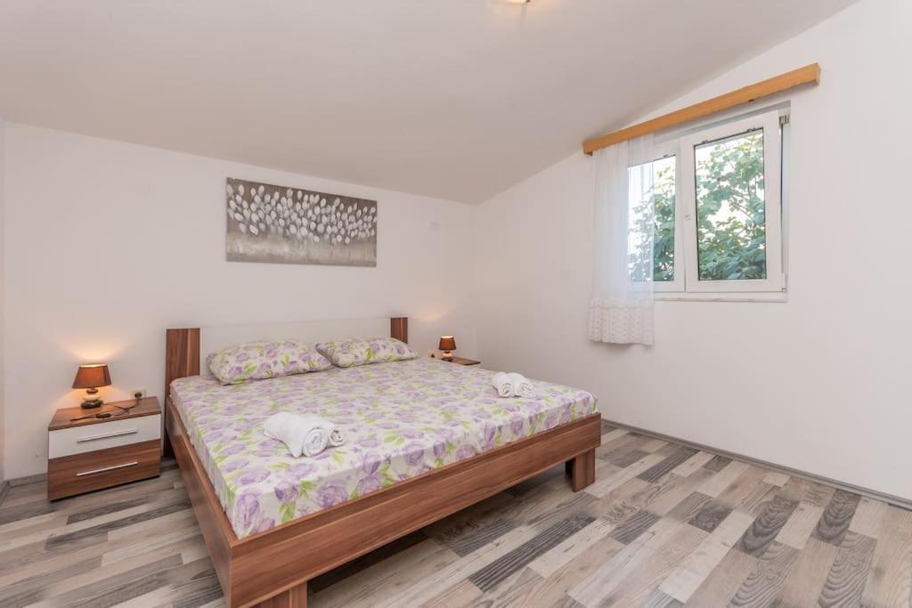 Agape Apartments بيوغْغاد نا موغو المظهر الخارجي الصورة