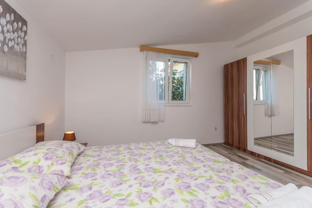 Agape Apartments بيوغْغاد نا موغو المظهر الخارجي الصورة
